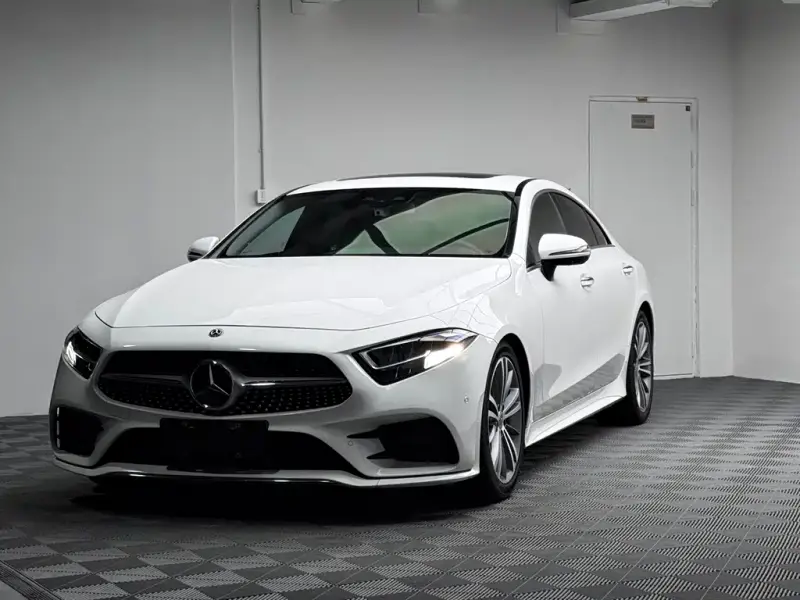 Mercedes-Benz CLS