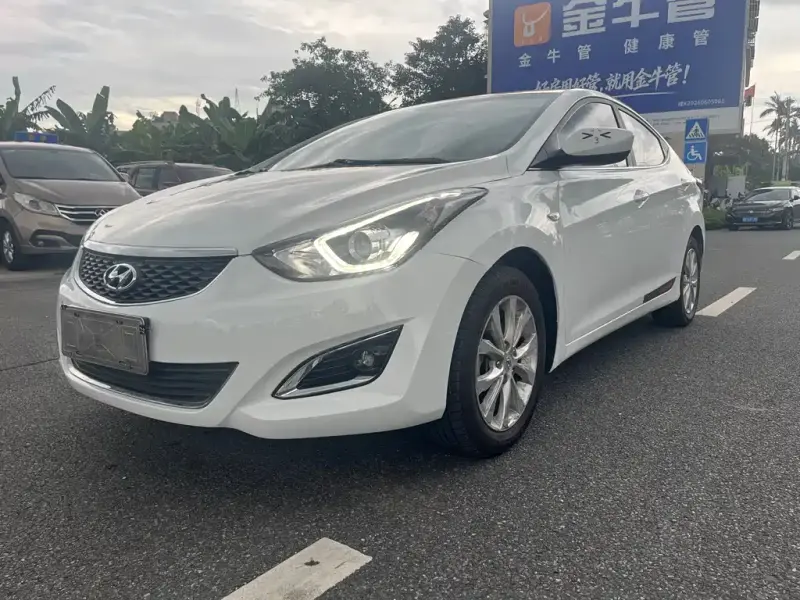 Hyundai Elantra Langdong