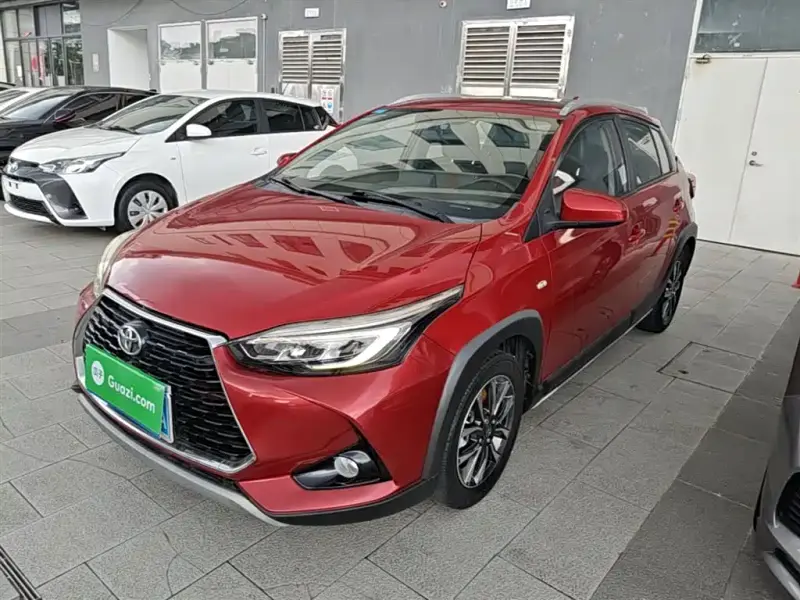 Toyota Yaris L