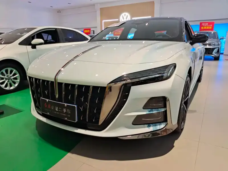 Hongqi H6